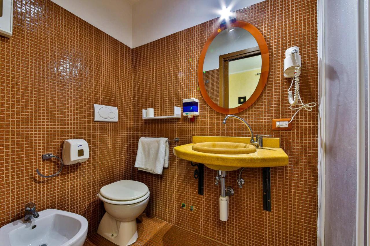 E-Room 42 Róma Kültér fotó